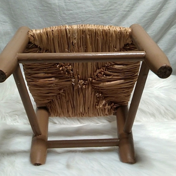 SALE! RARE! Antique French Oak Shaker Style Childs Chair W/Rush Seat - Picture 8 of 9